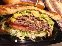 -The Habit Burger Grill 哈比特汉堡(复兴soho店)