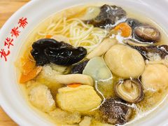 -龙华寺