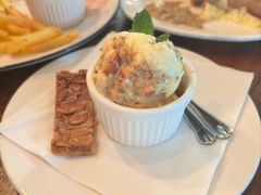 -羽深肉铺 Steak & Wine