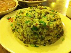 酸菜炒饭-蛙蛙叫干锅年代(簋街总店)