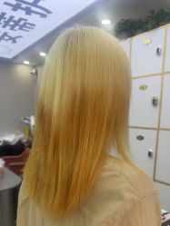 -安蒂护肤造型