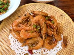 椒盐明虾-小丫头餐厅·江浙菜·烧烤(灵隐店)