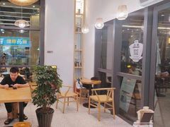 -霸王茶姬(泛海广场店)