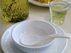 -七的湖·晚芳亭·阳澄湖农家菜·大闸蟹(莲花岛店)