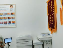 -蕾特恩专业祛痘·皮肤管理
