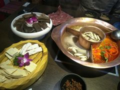 菌王奇香锅-老诚一锅羊蝎子(黄寺大街店)