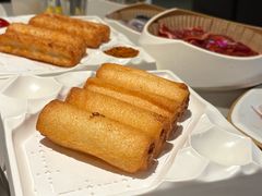 -海底捞火锅鲜切牛肉主题店(长寿路店)