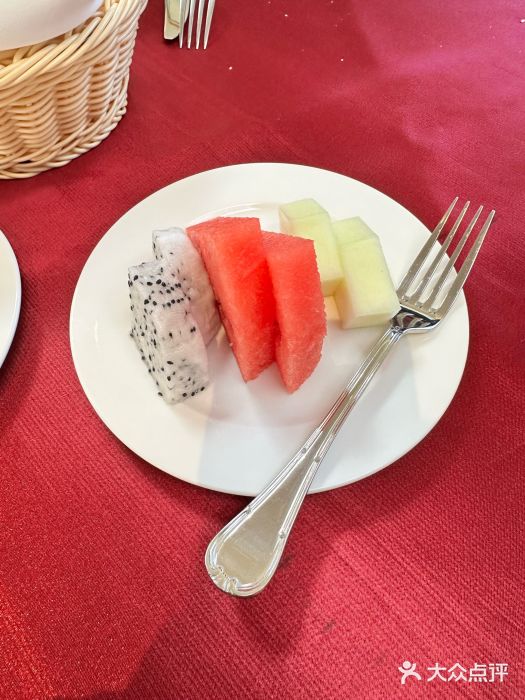 北京贵宾楼饭店 红墙咖啡厅图片