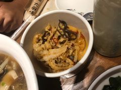 -渝是乎川渝小炒(龙旗购物中心店)