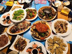 -臻鲜燕海鲜融合餐厅(金陵style店)