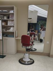 -Mentor Hair Salon