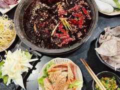 -铜元老码头鳝鱼火锅