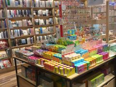 -猫的天空之城概念书店(杭州南宋御街店)