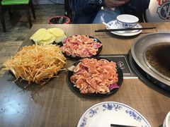 -石记东北风味烤肉店(子固路店)