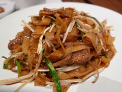 -港丽餐厅(正大店)