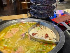 -谭公鱼头·鲜鱼火锅·小龙虾·江湖菜(秀沿路店)
