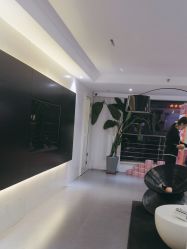 -春田皮肤管理中心品牌旗舰店