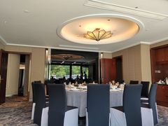 -御花园·粤菜·海鲜火锅(中山公园店)