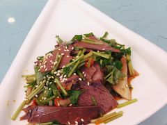 -宜宾海鲜酒家·三十年老字号