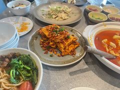 -半山腰·云南菜(侨福芳草地店)