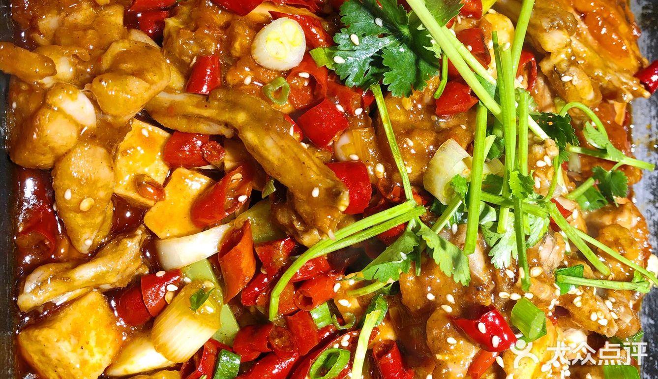 俩个人吃了200多一点