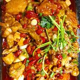 俩个人吃了200多一点