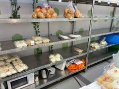 -白玉兰食品(中山公园龙之梦店)