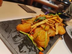 -荟廷·晶萃(陆家嘴尚悦湾店)