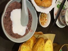 -大头虾越式风味餐厅(光明广场店)