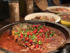 野生千岛湖双色鱼头-济南香格里拉·咖啡泉自助餐厅