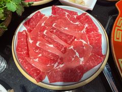 精品牛上脑-陆派巴倒烫火锅(城东店)