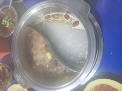 -马路边边·成都串串(翠柏路店)