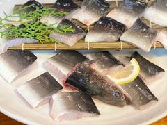 滋补炭烤鳗鱼-味家烤肉烤鳗鱼牛排(西塔旗舰店)