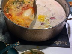 -椰子湾·海南火锅·糟粕醋·椰子鸡(正大广场店)