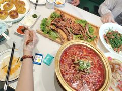 -民族手抓羊肉馆·滩羊手抓·烤全羊