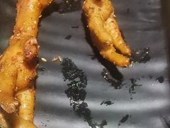 -曼听小寨海鲜烧烤·大连辣炒大王(盖州街店)
