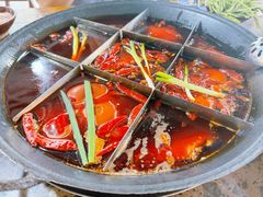 -正南齊北重庆老火锅(光华村直营店)