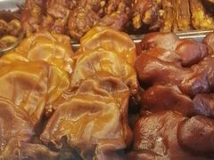 -老鼎万春卤菜(五代传承创始老店)