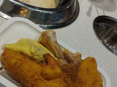 -龍歌自助小火锅(市南金茂湾店)