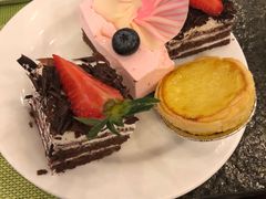 -斑斓西餐厅·自助茶点(高崎机场佰翔花园酒店)