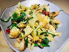 干锅丽水香菇花菜-探花·意境江南菜·唐伯虎文化体验店·松鼠桂鱼(观前店)