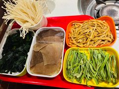 -钢管厂五区小郡肝串串香火锅(梅川路店)