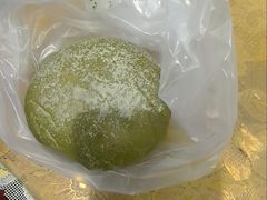 -巴黎贝甜(大宁国际商业广场店)