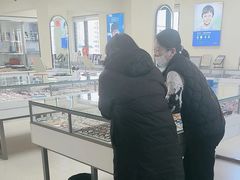 -潘多拉眼镜·蔡司依视路明月(潘家园店)