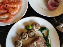 -大中华希尔顿酒店-念自助餐·海南美食·三文鱼
