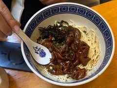 -沪西老弄堂面馆(定西路店)