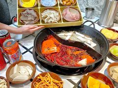 -贰回巷火锅馆(钟楼店)