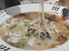 -渔语鱼新川菜Bistro(万象天地店)