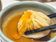 -馋三尺蟹粉小笼(人民广场店)