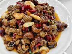 -丹水桥地锅鱼·翘嘴鲌·地方特色全鱼宴(丹江口大坝店)